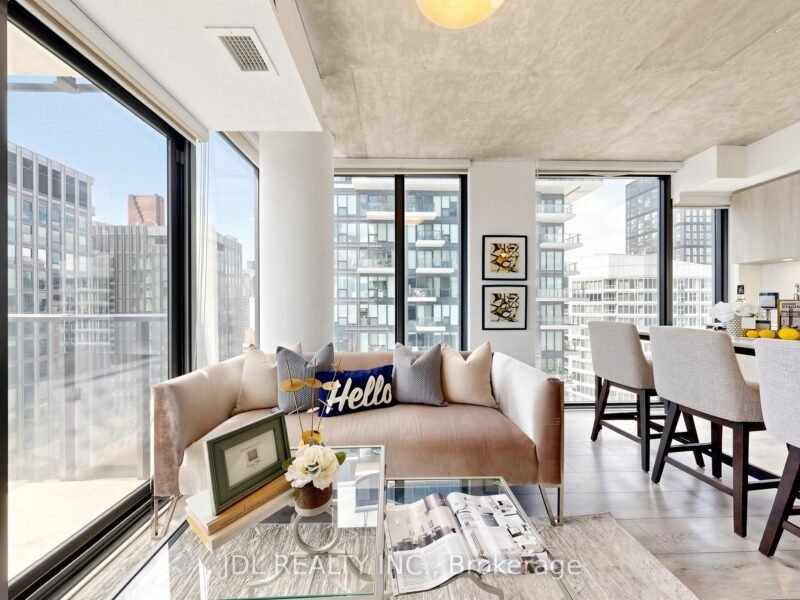 For Sale: 47 Mutual Street 2502, Toronto, ON M5B 0C6, Toronto C08, ON