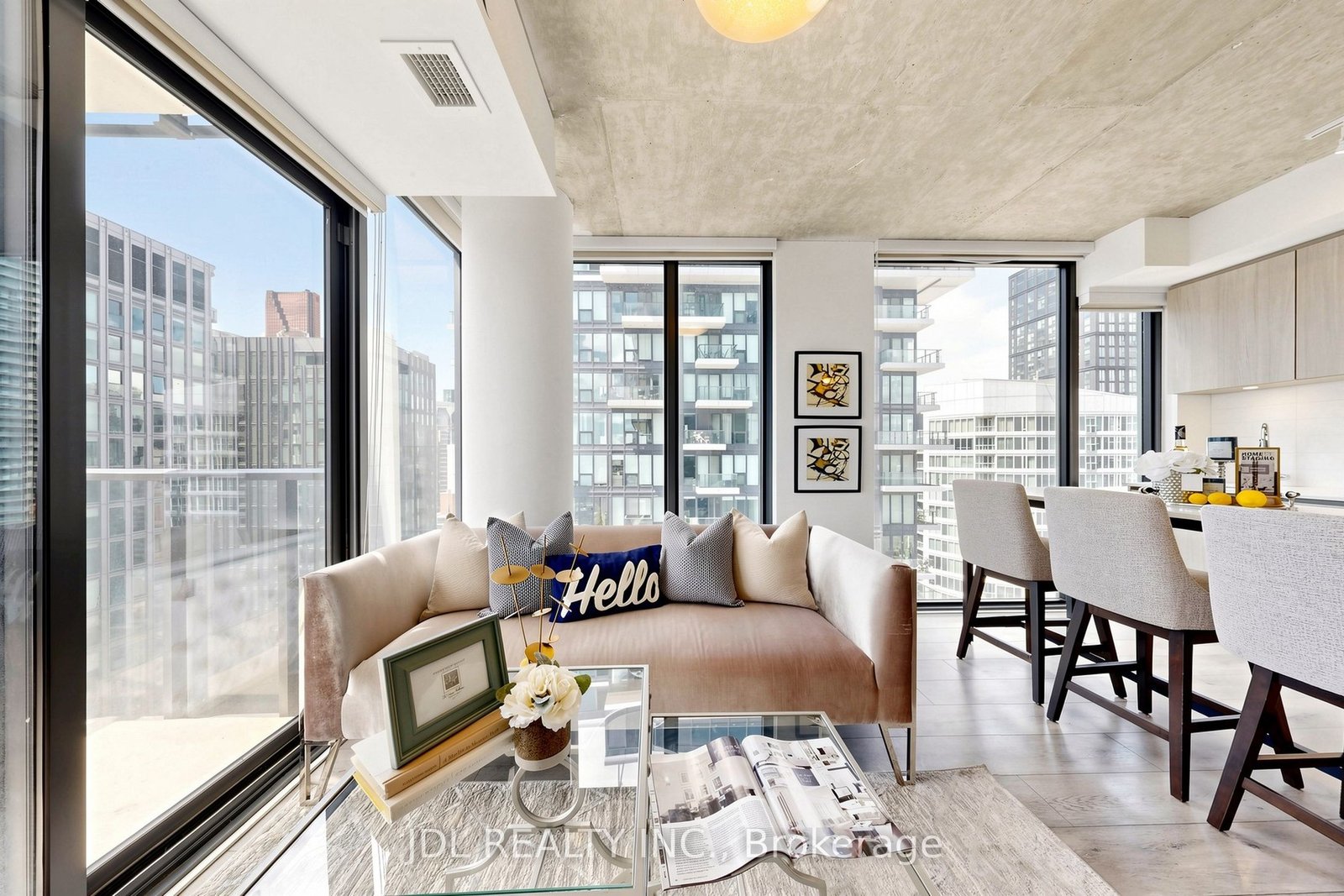 For Sale: 47 Mutual Street 2502, Toronto, ON M5B 0C6, Toronto C08, ON
