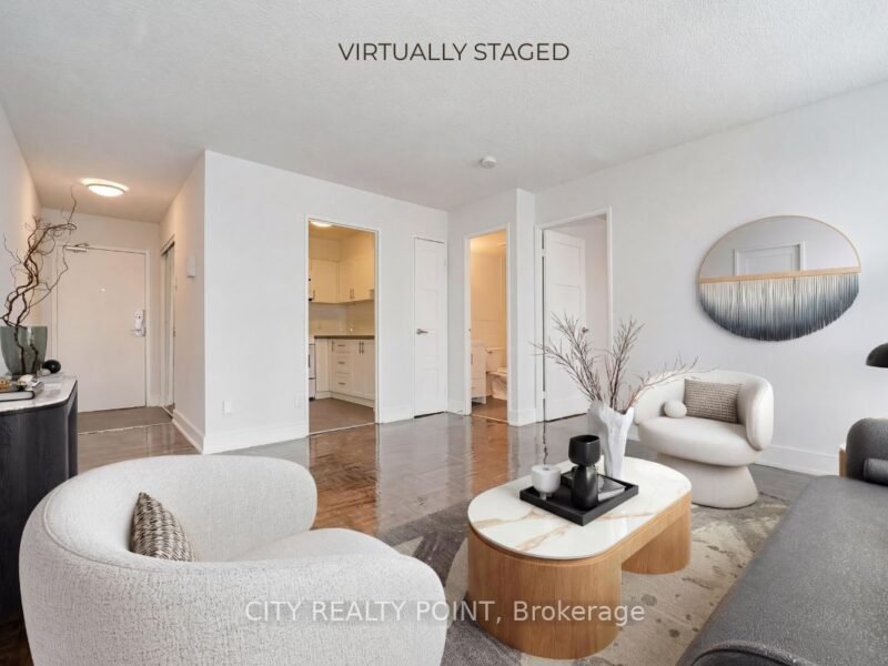 For Lease: 33 Isabella Street 1012, Toronto, ON M4Y 2P7, Toronto C08, ON