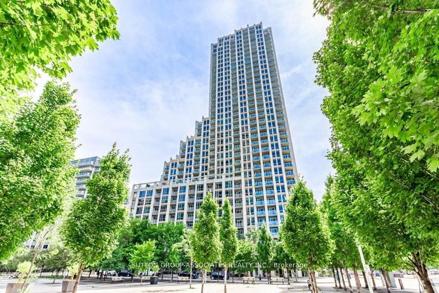For Sale: 628 Fleet Street 110, Toronto, ON M5V 1A8, Toronto C01, ON
