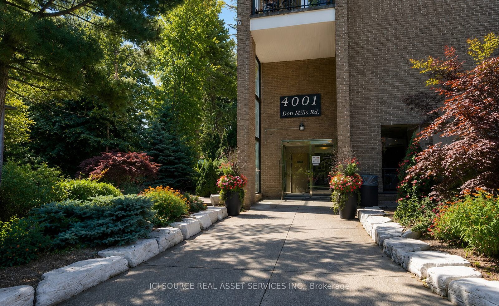 For Lease: 4001 Don Mills Road 127, Toronto, ON M2H 3J8, Toronto C15, ON