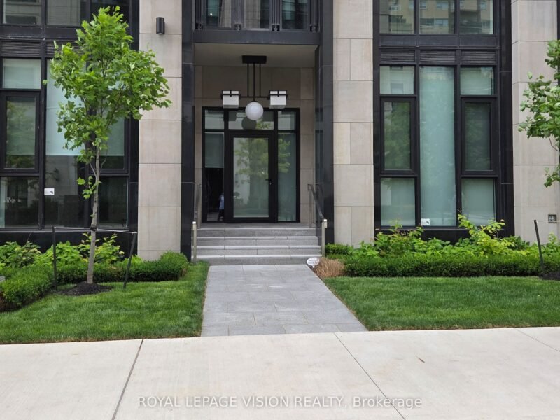 For Sale: 2 Forest Hill Road 101, Toronto, ON M4V 2L3, Toronto C03, ON