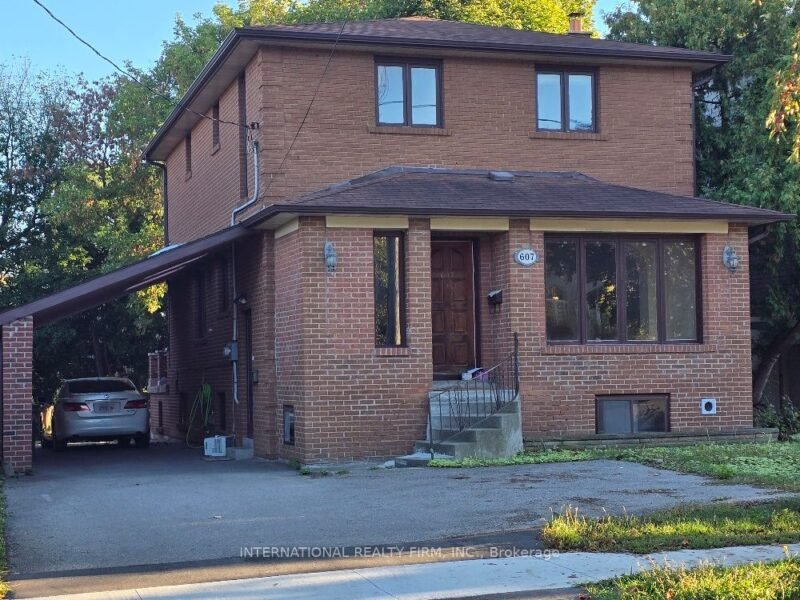 For Lease: 607 Coldstream Avenue, Toronto, ON M6B 2L1, Toronto C04, ON