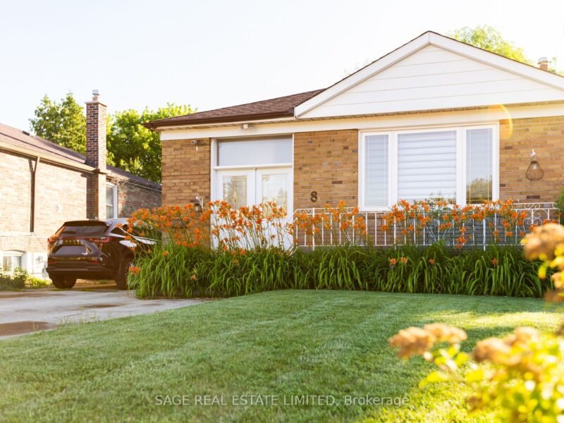 For Sale: 8 Lombardy Crescent, Toronto, ON M1K 4N8, Toronto E04, ON