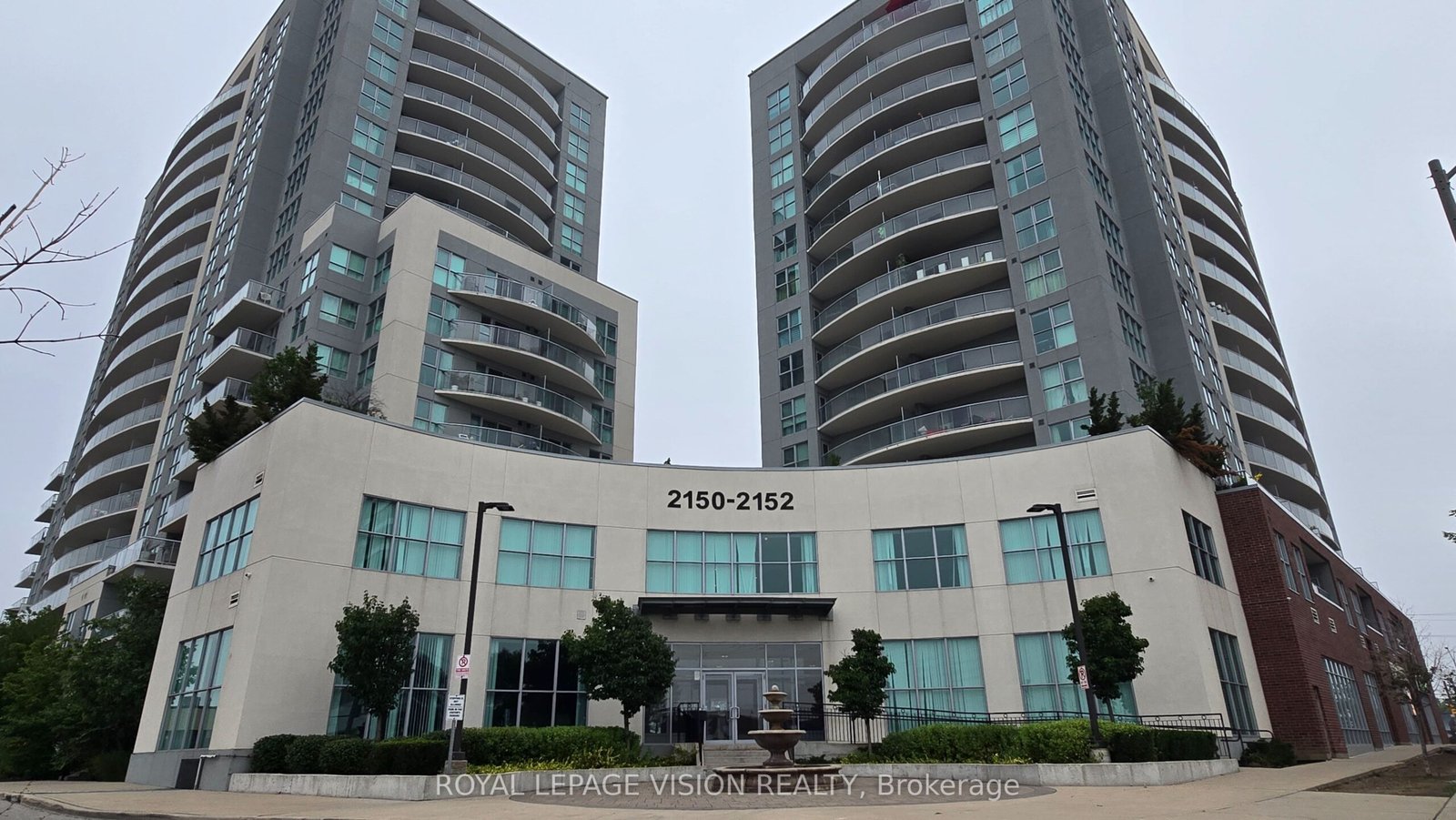 For Sale: 2150 Lawrence Avenue E 1812, Toronto, ON M1R 3A7, Toronto E04, ON