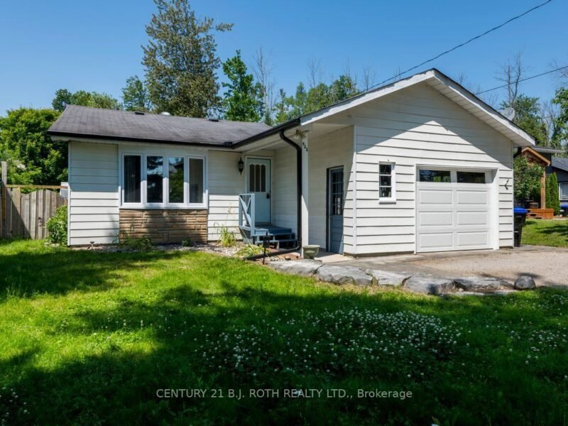 For Sale: 922 Elizabeth Avenue, Innisfil, ON L0L 1W0, Innisfil, ON