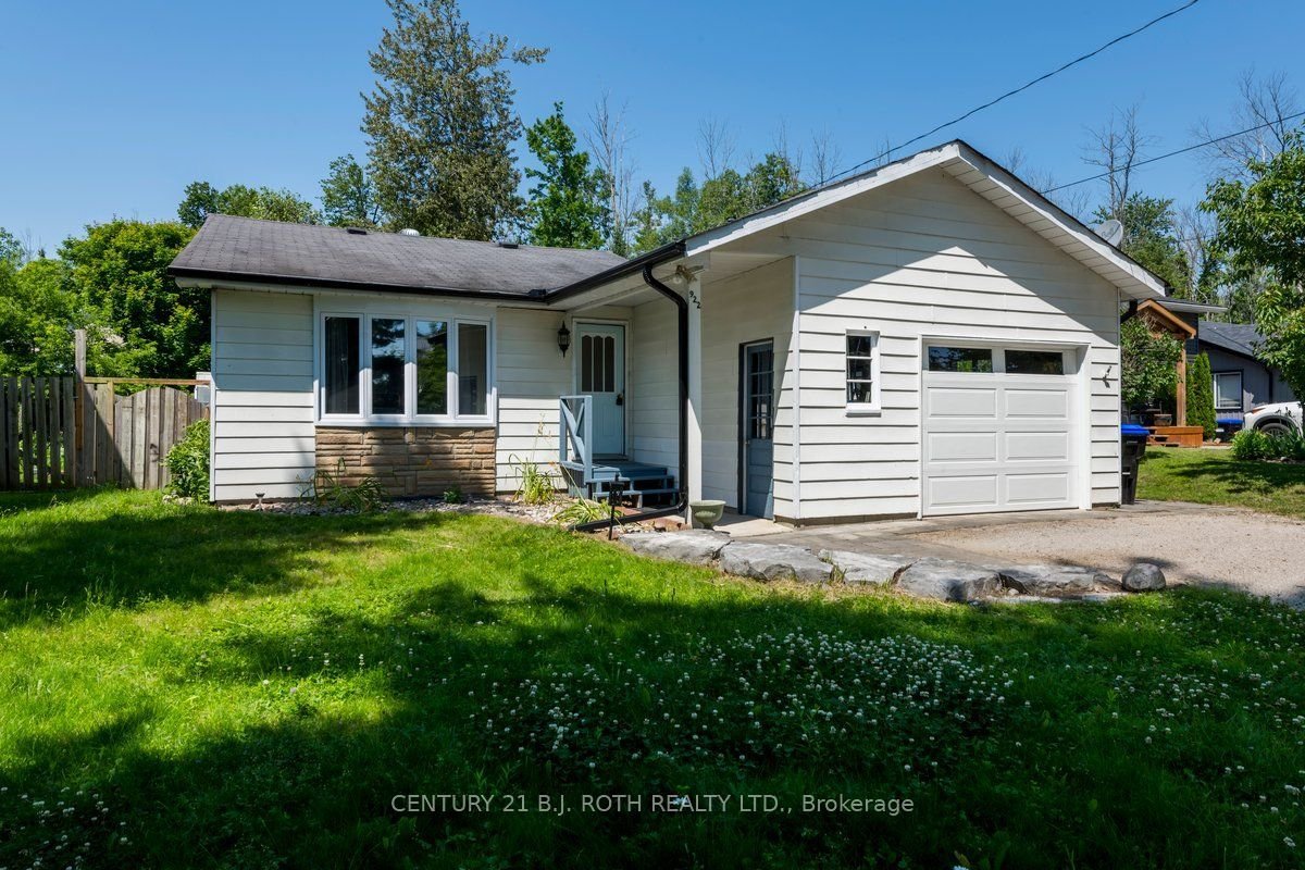 For Sale: 922 Elizabeth Avenue, Innisfil, ON L0L 1W0, Innisfil, ON