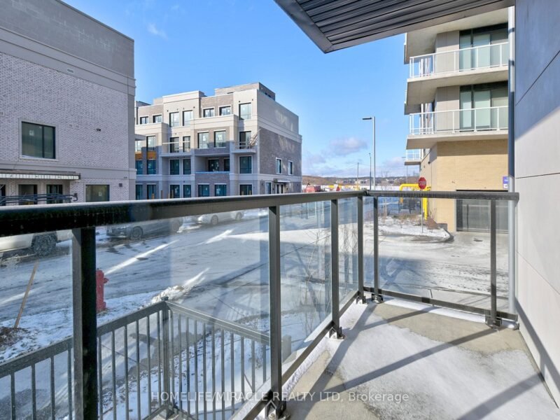 For Lease: 14 David Eyer Road 1017, Richmond Hill, ON L4S 0N5, Richmond Hill, ON