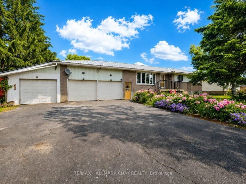 For Sale: 8315 93 Highway, Tiny, ON L0K 2E0, Tiny, ON