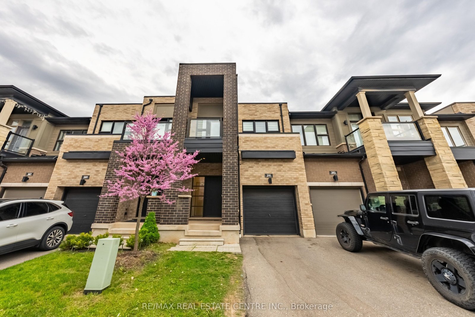 For Sale: 391 Athabasca Common, Oakville, ON L6H 0R5, Oakville, ON