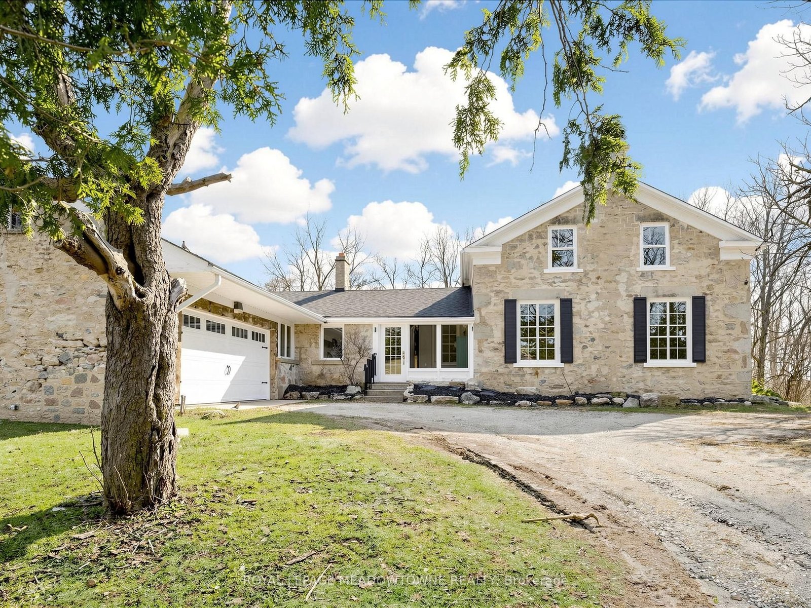 For Sale: 5595 25 Side Road, Milton, ON L7J 2L7, Milton, ON