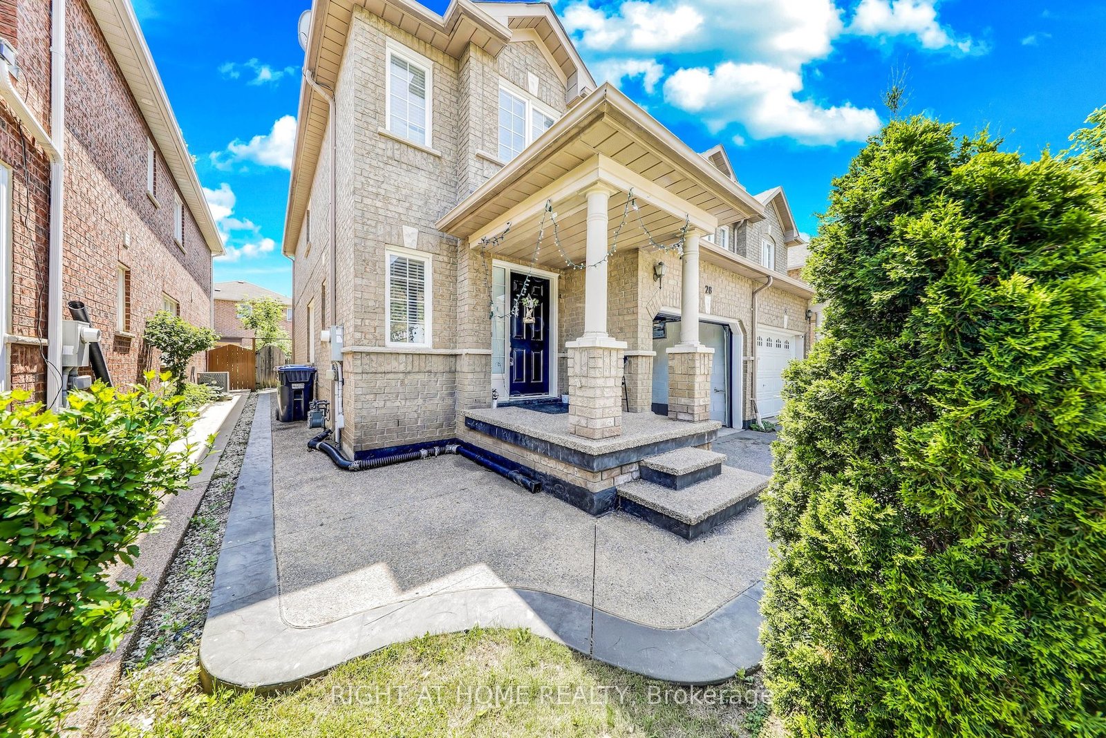 For Sale: 28 Cedarvalley Boulevard, Brampton, ON L7A 2C2, Brampton, ON