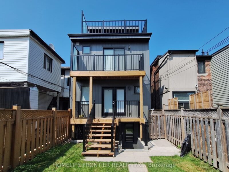 For Lease: 231 Symington Avenue 2 (Main Floor), Toronto, ON M6P 3W5, Toronto W02, ON