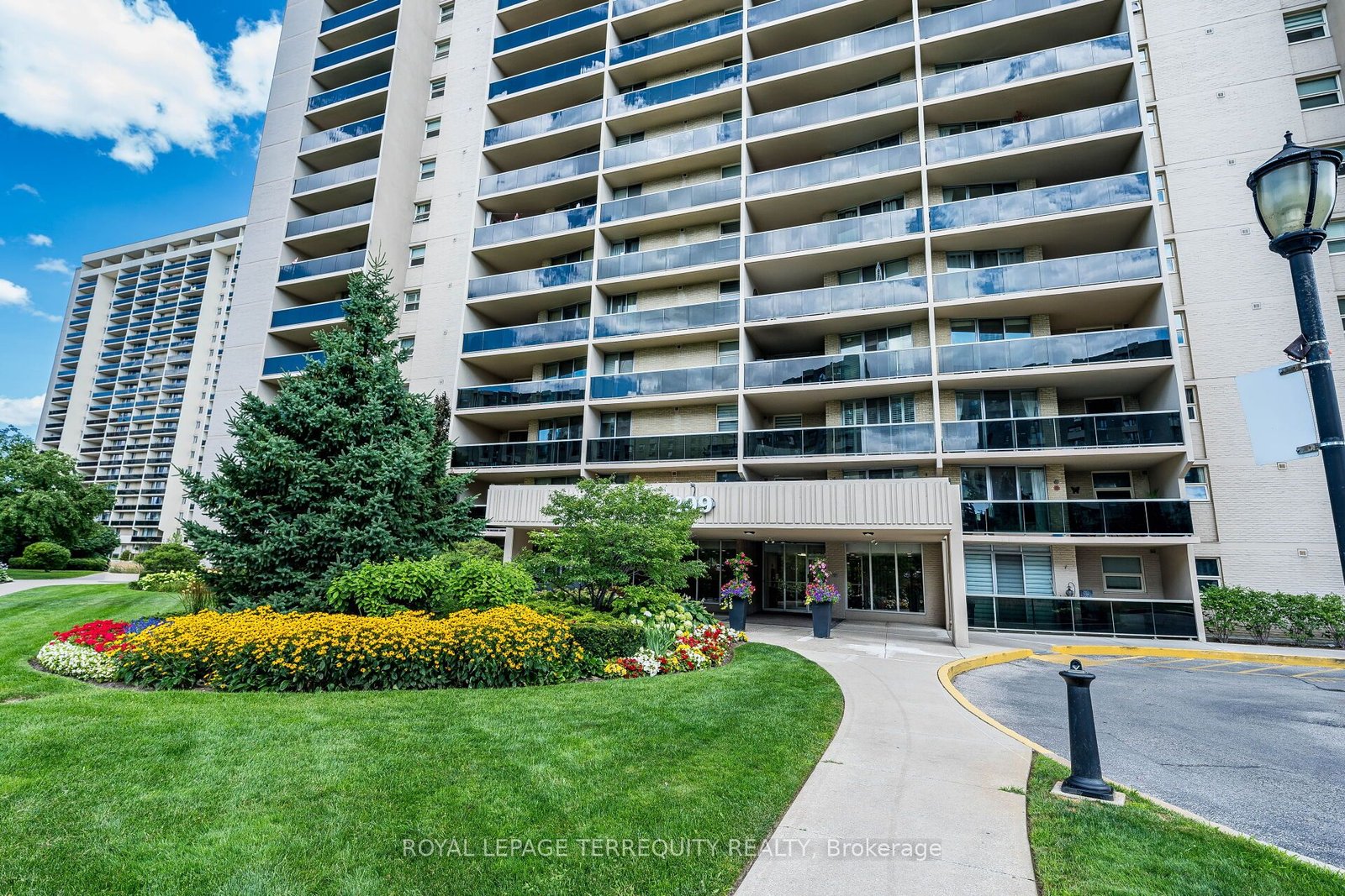 For Sale: 299 Mill Road 210, Toronto, ON M9C 4V9, Toronto W08, ON