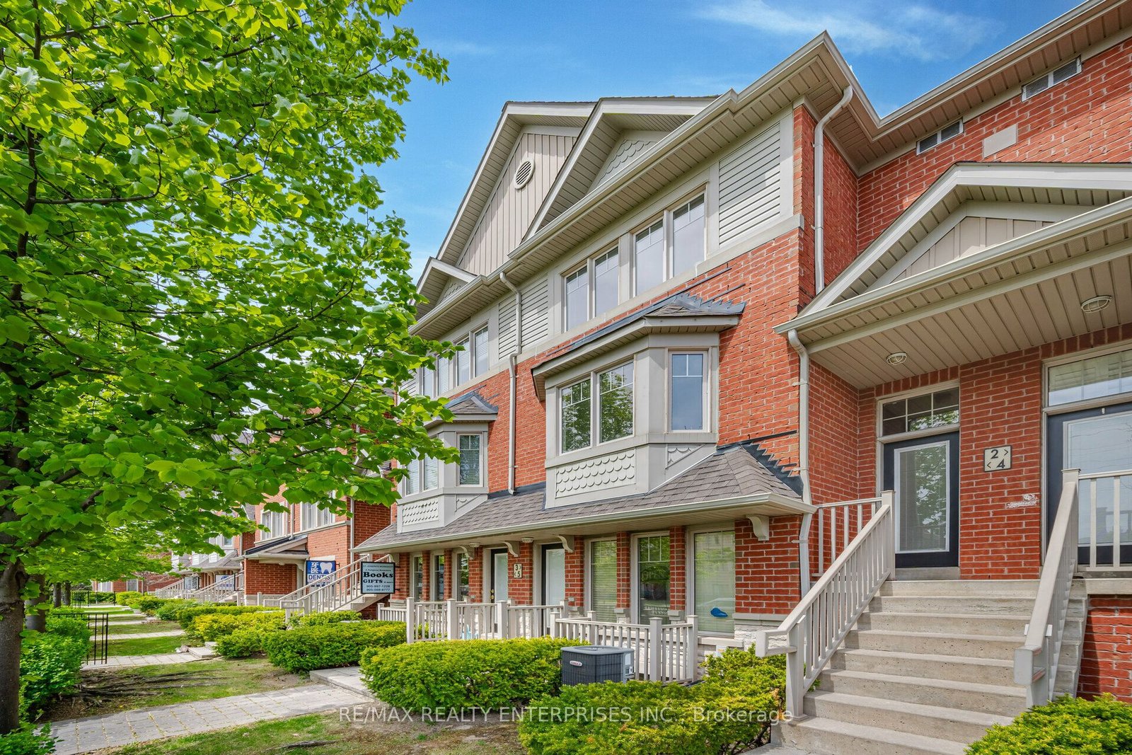 For Sale: 3375 Thomas Street 3,4, Mississauga, ON L5M 0P7, Mississauga, ON