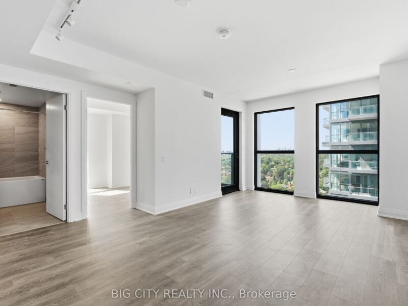 For Lease: 25 Frederick Todd Way 1604, Toronto, ON M4G 0C9, Toronto C11, ON