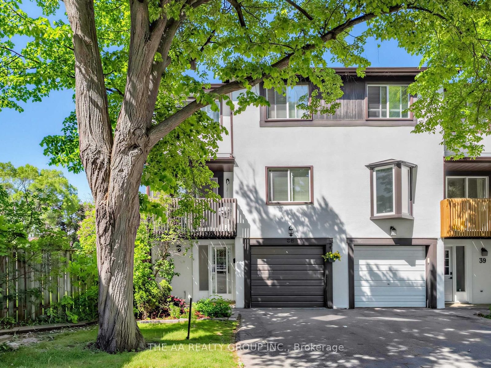 For Sale: 2651 Aquitaine Avenue 38, Mississauga, ON L5N 1V5, Mississauga, ON