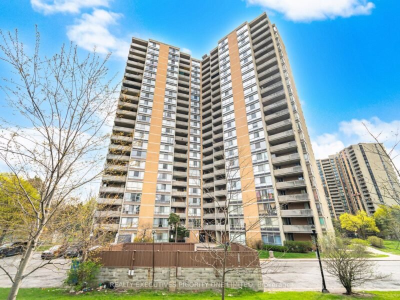 For Sale: 10 Martha Eaton Way 1802, Toronto, ON M6M 5B3, Toronto W04, ON