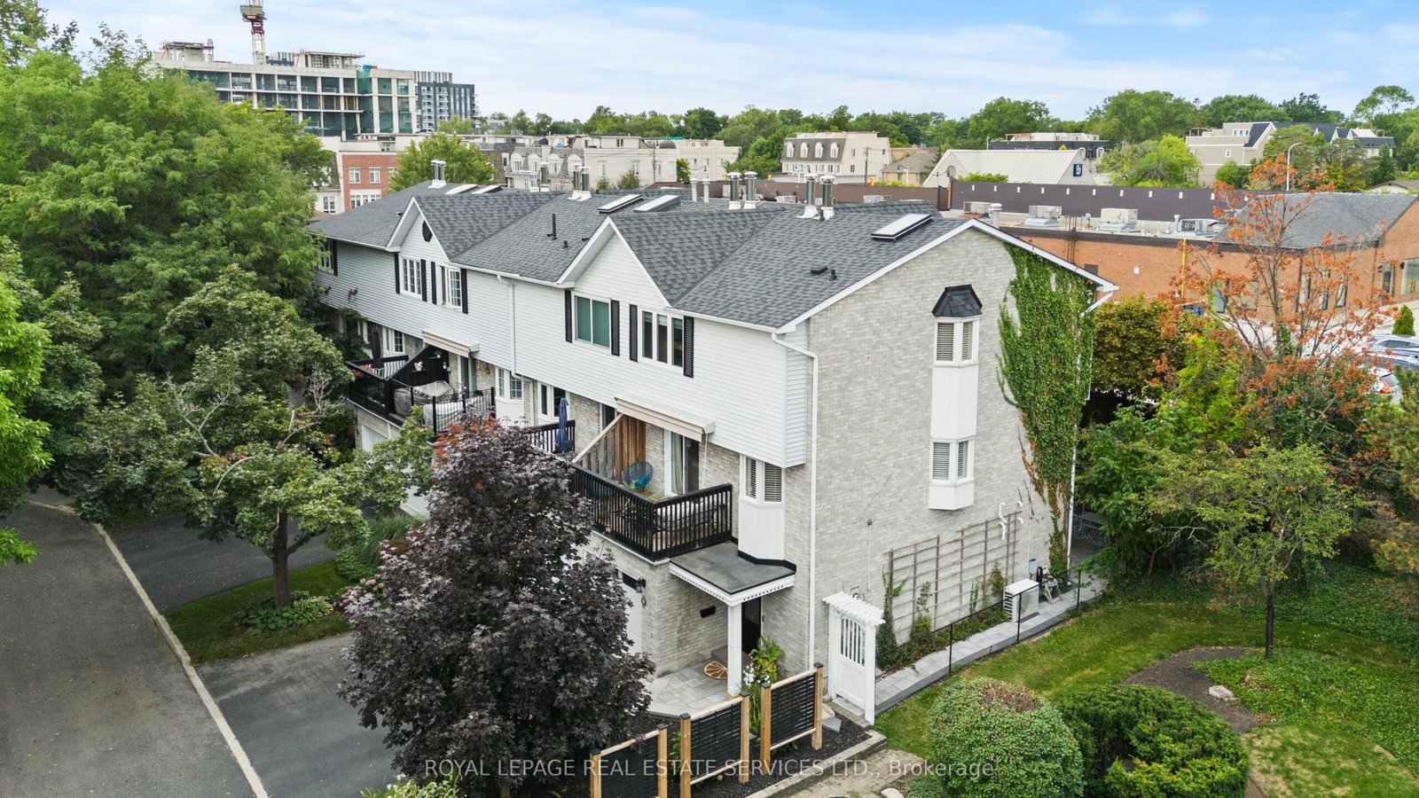 For Sale: 2303 Marine Drive 5, Oakville, ON L6L 1C2, Oakville, ON