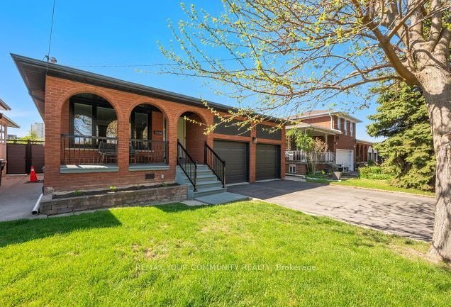 For Sale: 19 Hamer Boulevard, Toronto, ON M9R 4A8, Toronto W09, ON