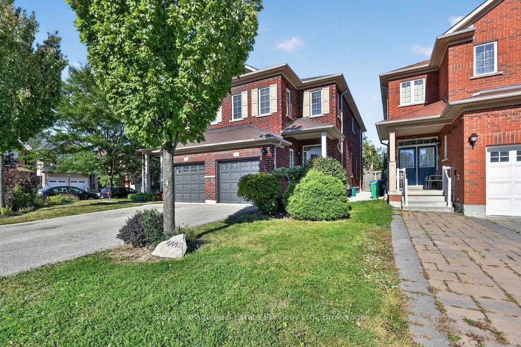 For Sale: 4445 Centretown Way, Mississauga, ON L5R 0C6, Mississauga, ON