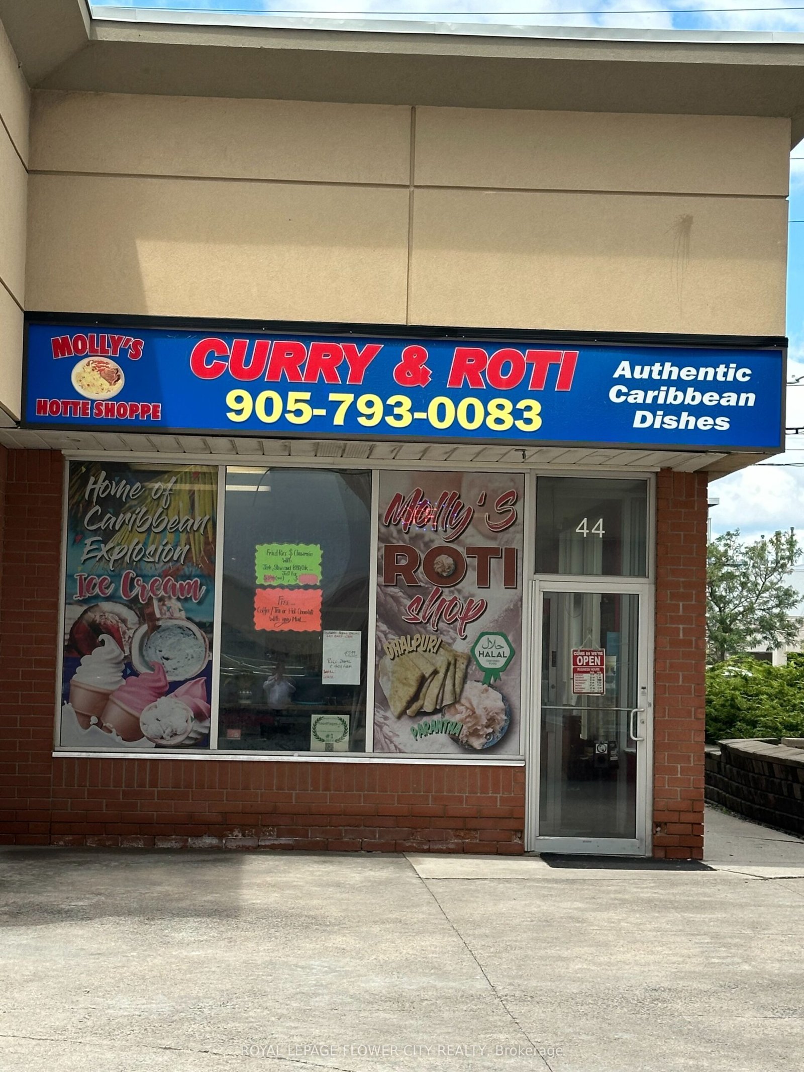 For Sale: 490 Chrysler Drive 44, Brampton, ON L6S 0C1, Brampton, ON