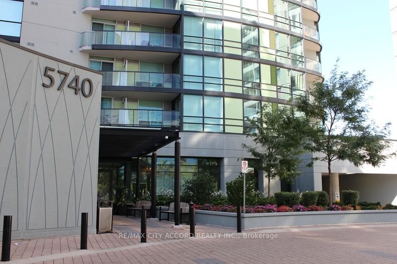 For Sale: 5740 Yonge Street 507, Toronto, ON M2M 0B1, Toronto C07, ON