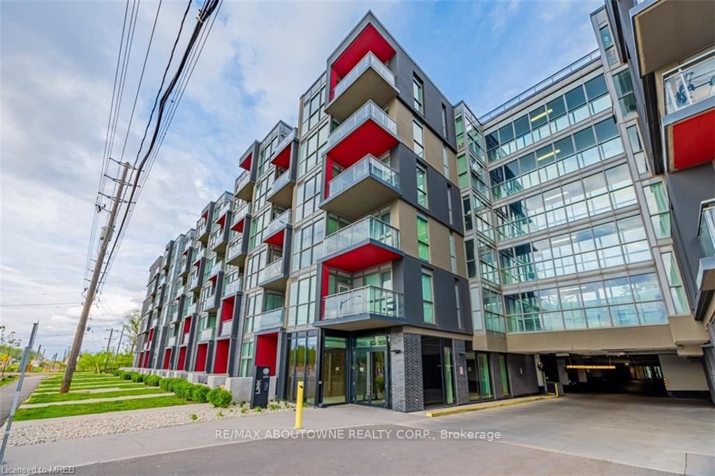 For Lease: 5240 DUNDAS Street B416, Burlington, ON L7L 0J6, Burlington, ON
