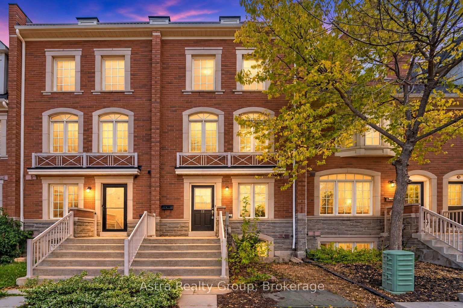 For Sale: 12 Odoardo Di Santo Circle, Toronto, ON M3L 0E7, Toronto W05, ON