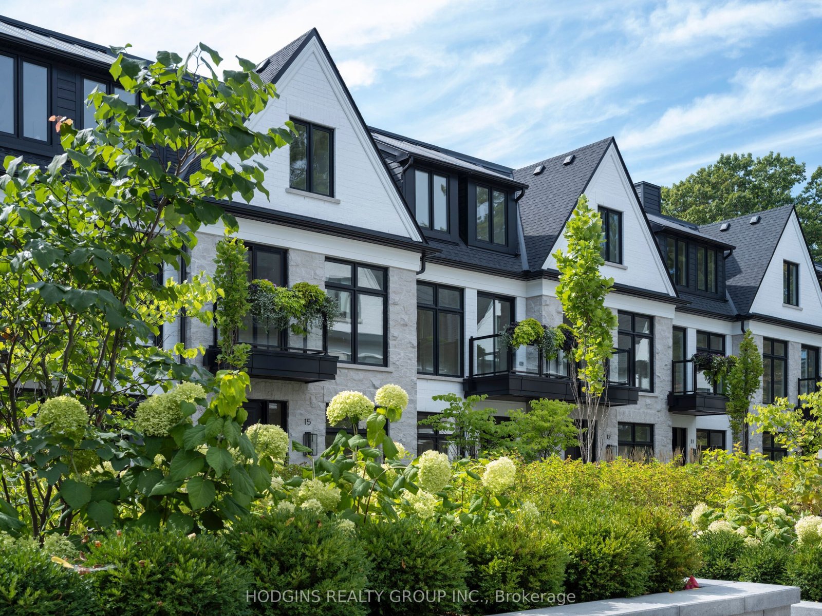 For Sale: 1136 Mona Road 4, Mississauga, ON L5G 0C8, Mississauga, ON